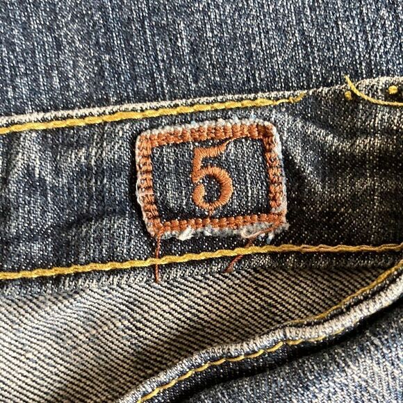 Rampage Embroidered Flap Pocket Jeans Size 5 - Picture 6 of 12